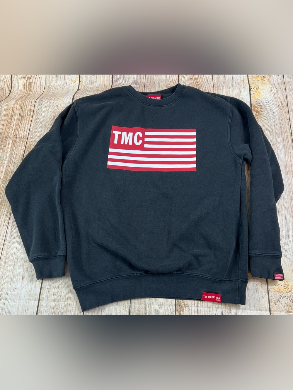 The Marathon Clothing Nipsey Hustle TMC Flag Crewneck Pullover Sweatshirt Medium